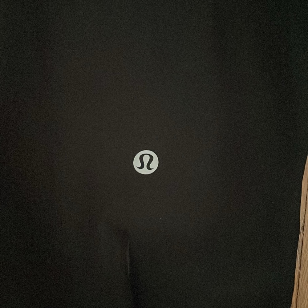 Never Worn. - image 4